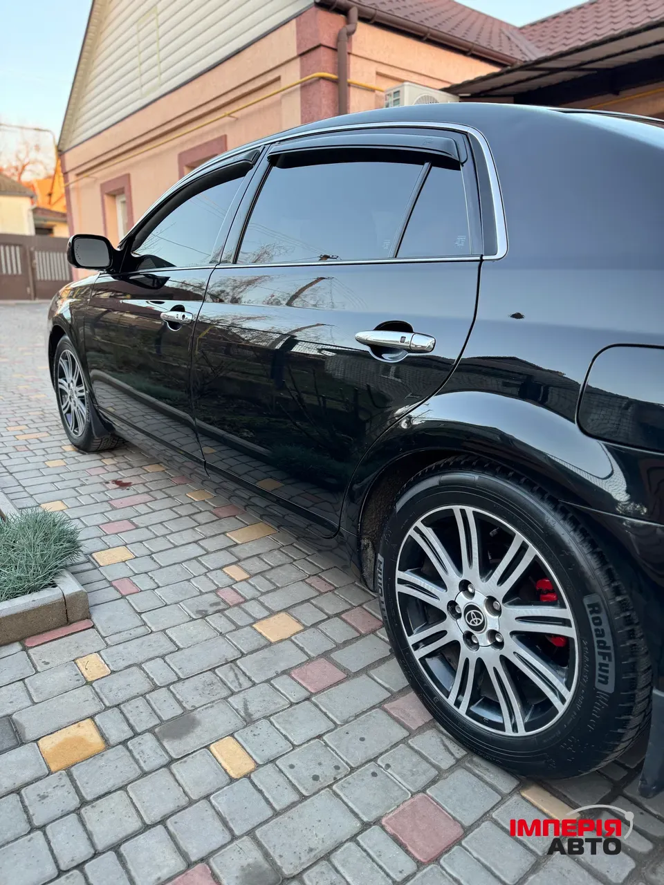 Toyota Avalon - фото 10