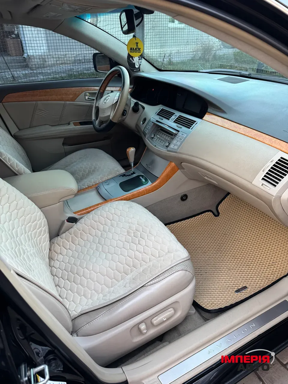 Toyota Avalon - фото 13