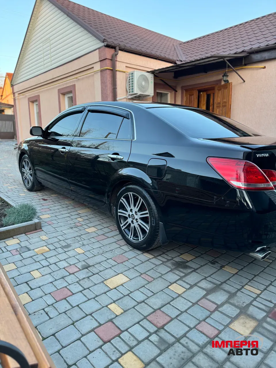 Toyota Avalon - фото 8