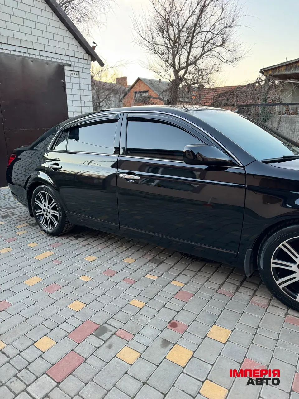 Toyota Avalon - фото 4