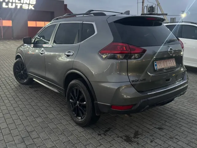 Nissan Rogue - фото 4