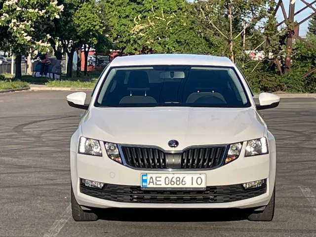 Skoda Octavia - фото 1