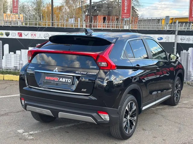 Mitsubishi Eclipse Cross - фото 4