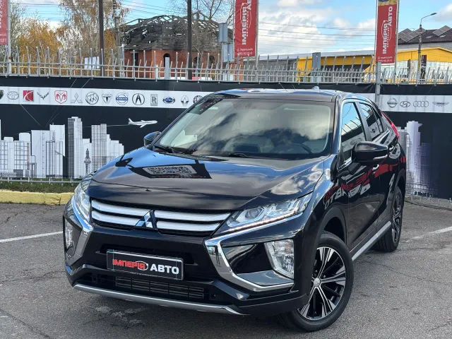 Mitsubishi Eclipse Cross - фото 1