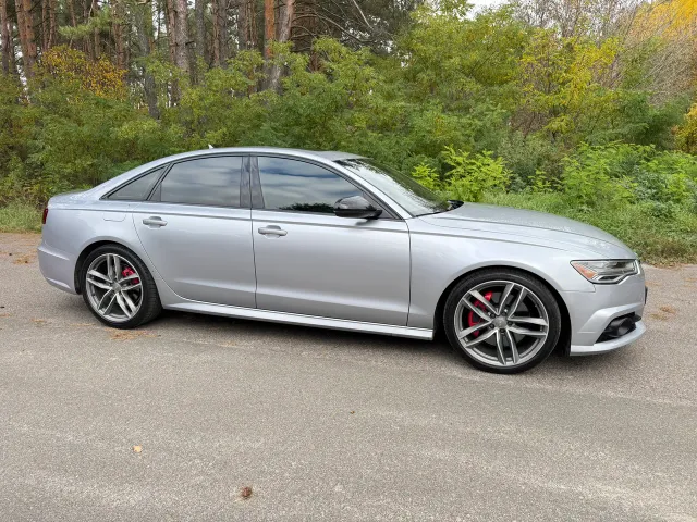 Audi A6 - фото 5