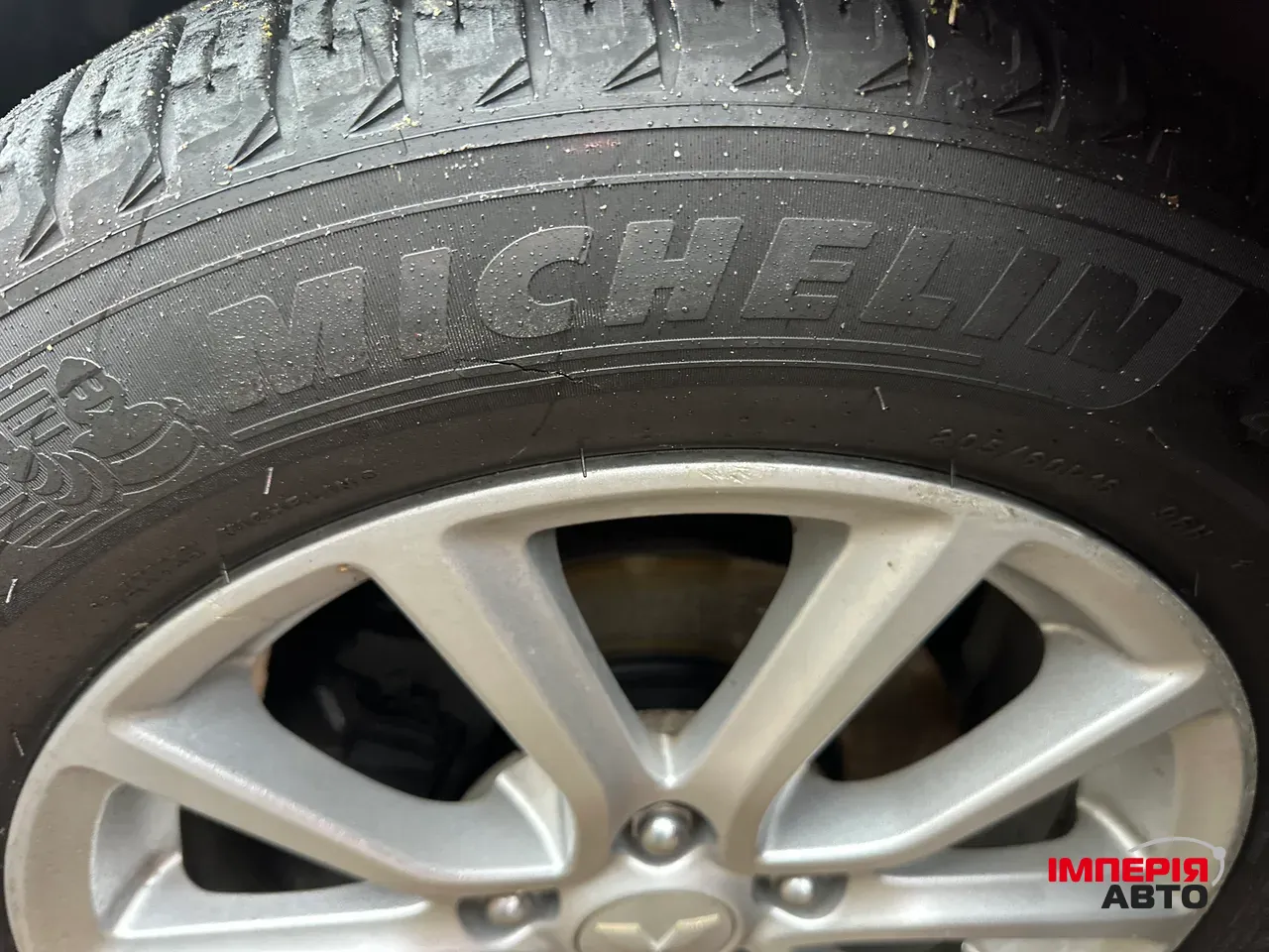 Mitsubishi Lancer - фото 4