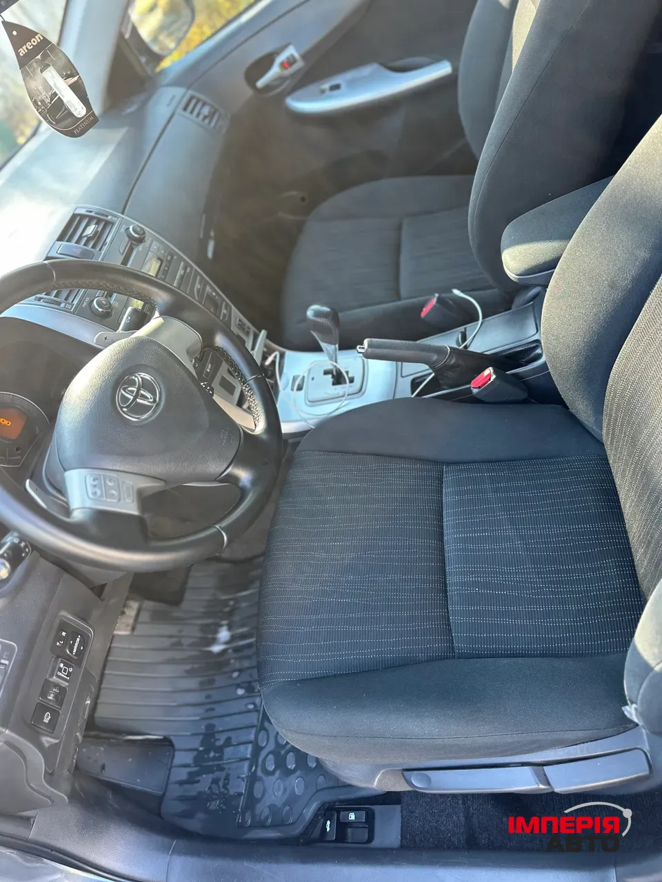 Toyota Corolla - фото 10