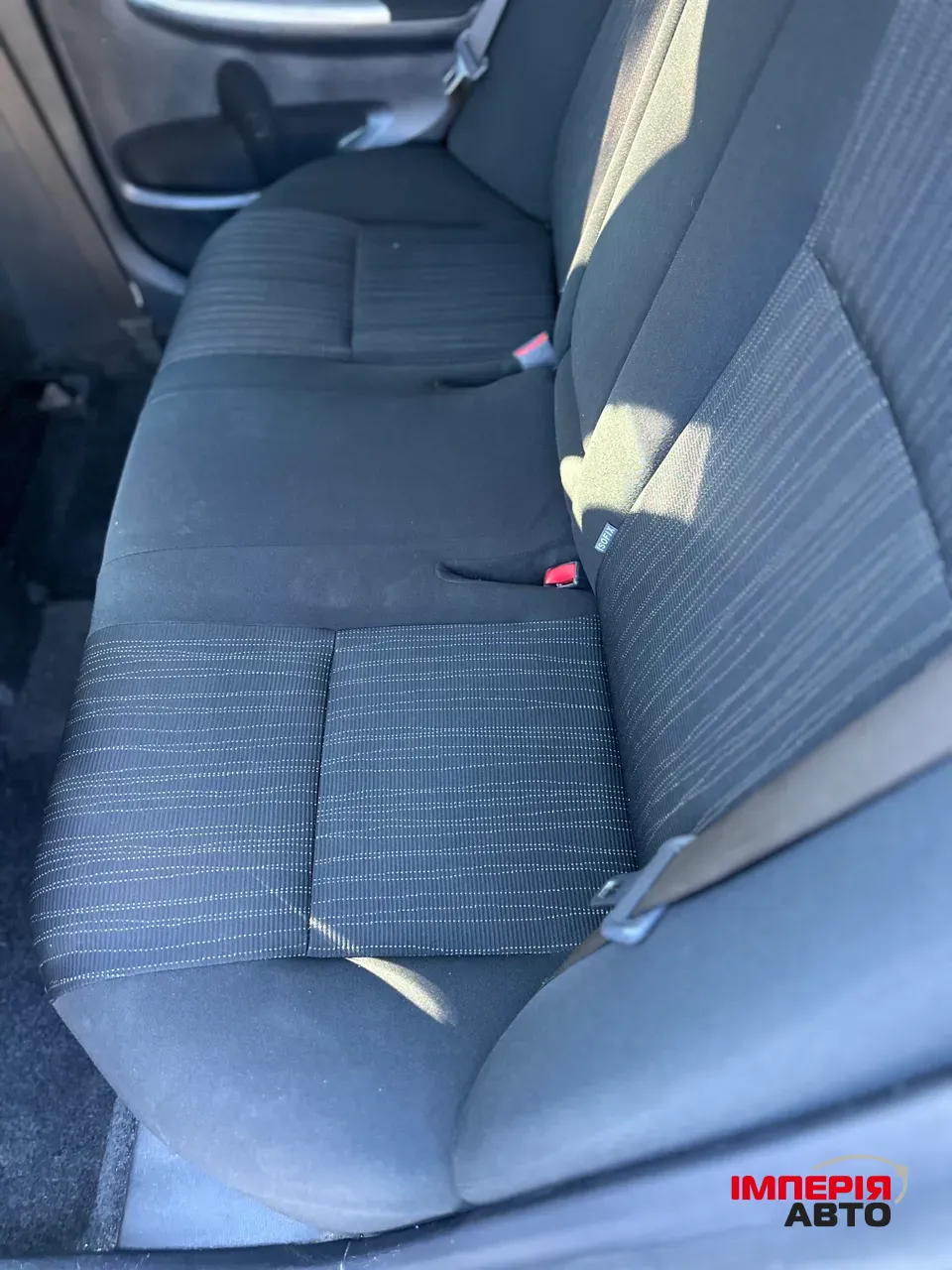 Toyota Corolla - фото 11