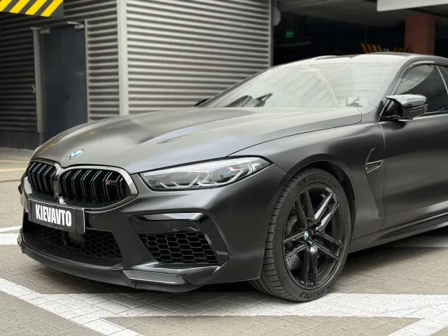 BMW M8 - фото 2