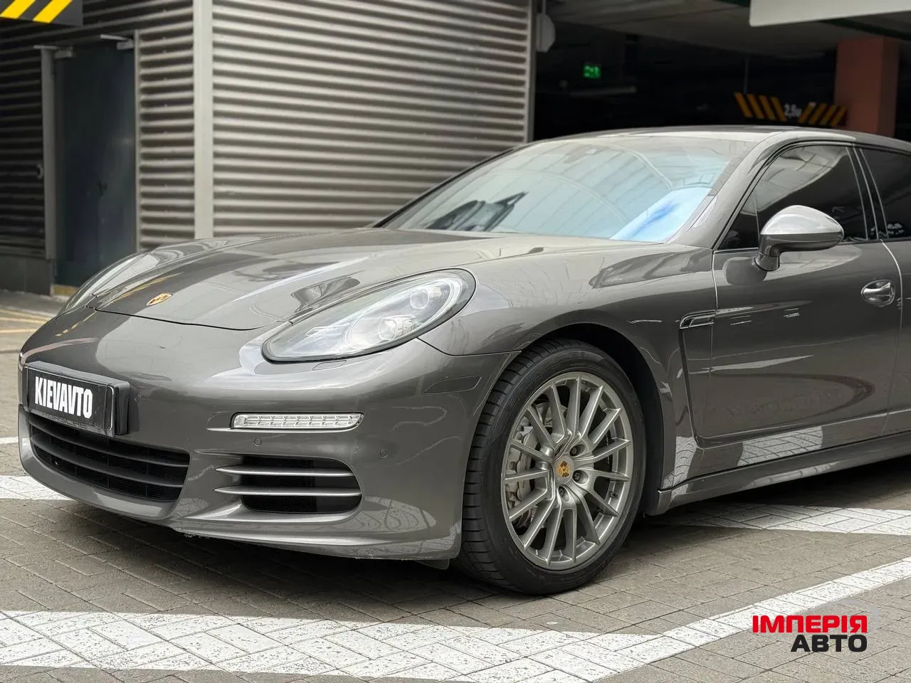 Porsche Panamera - фото 2