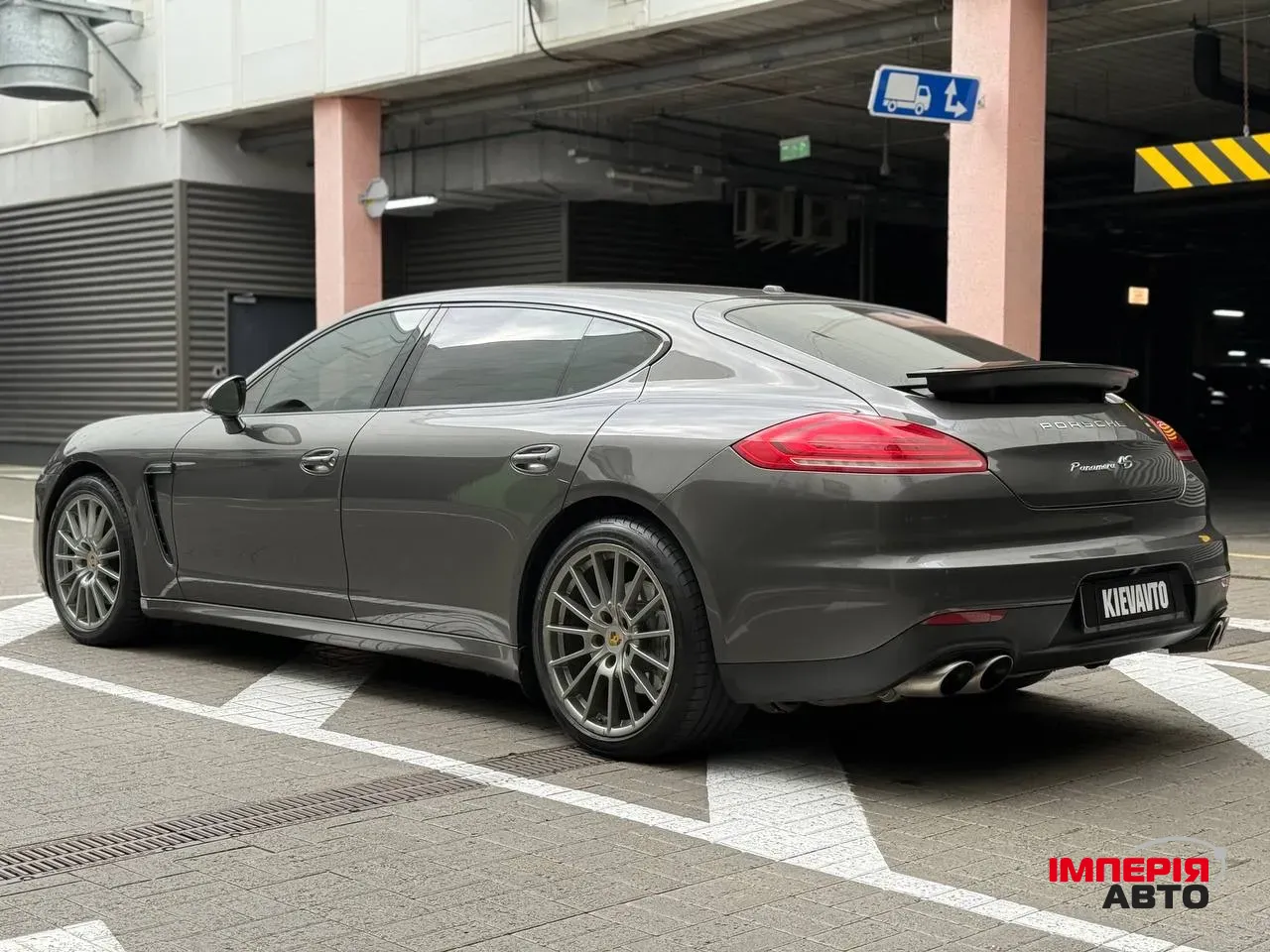 Porsche Panamera - фото 5