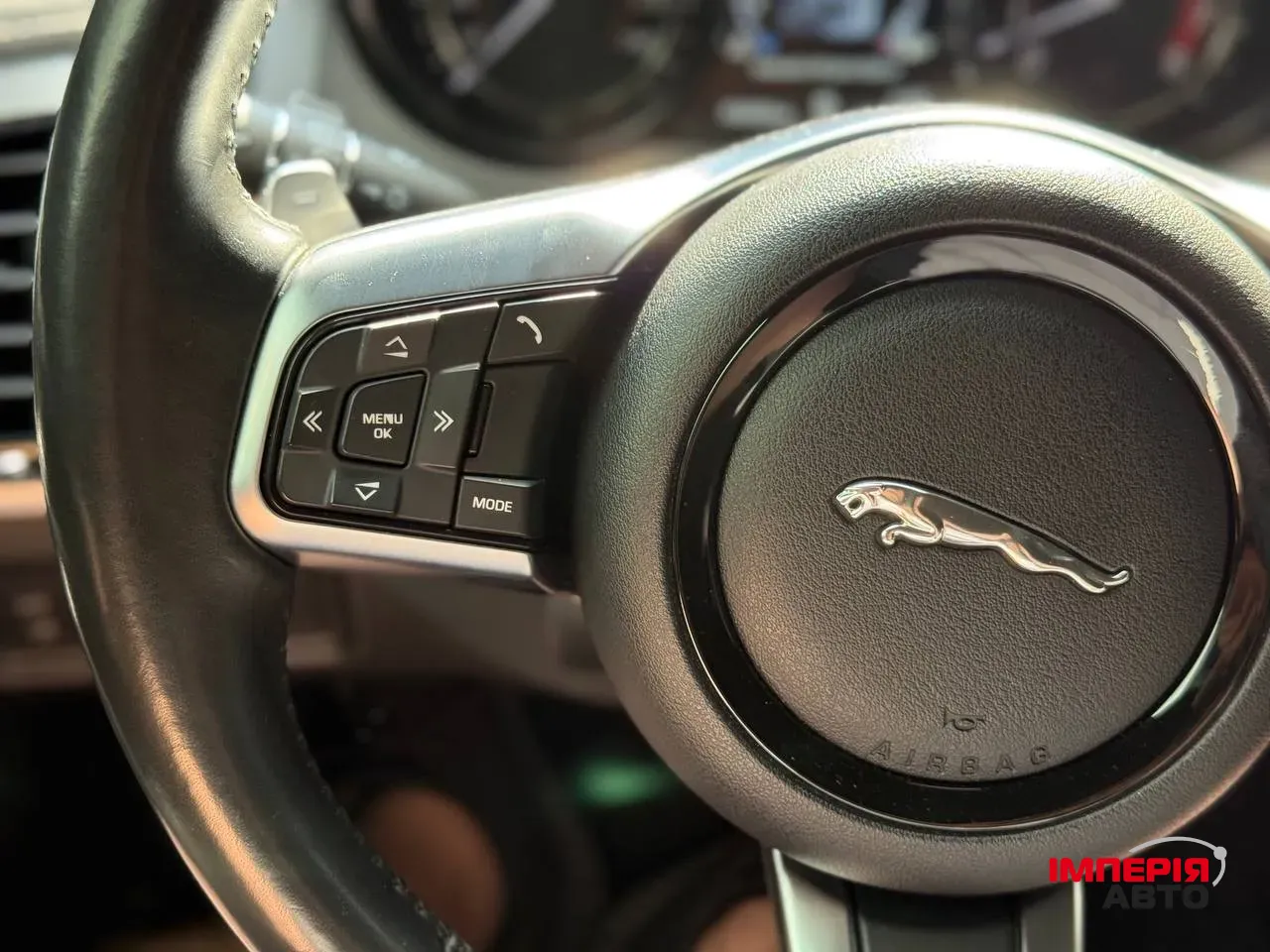 Jaguar F-Type - фото 16