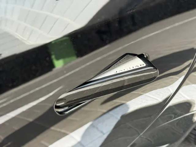 Jaguar F-Type - фото 4