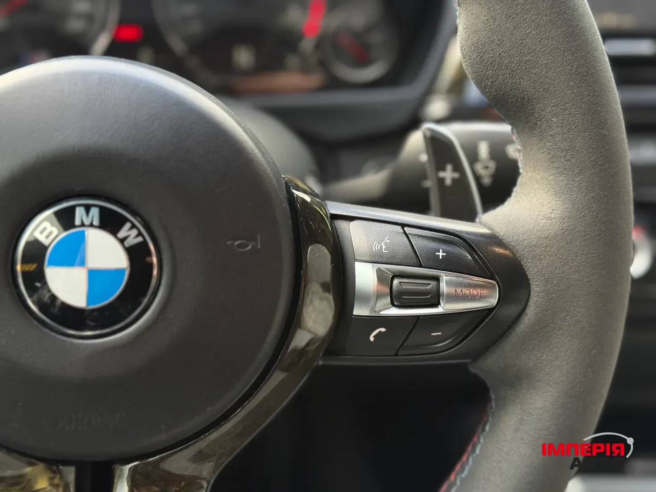 BMW M4 - фото 17