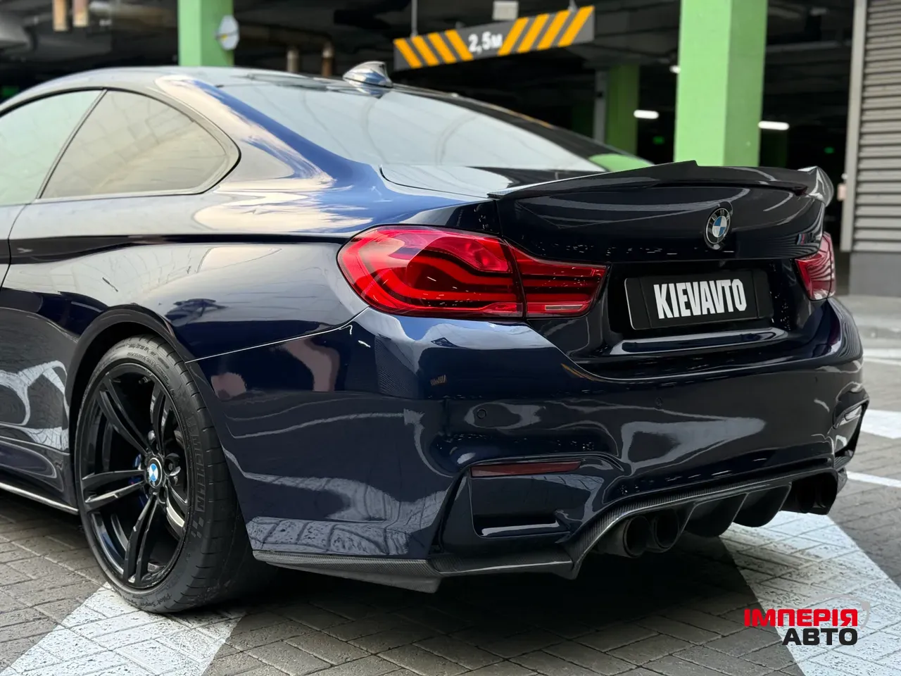 BMW M4 - фото 6