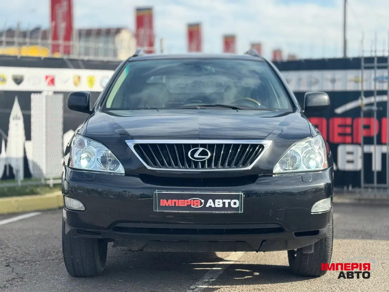 Lexus RX - фото 16