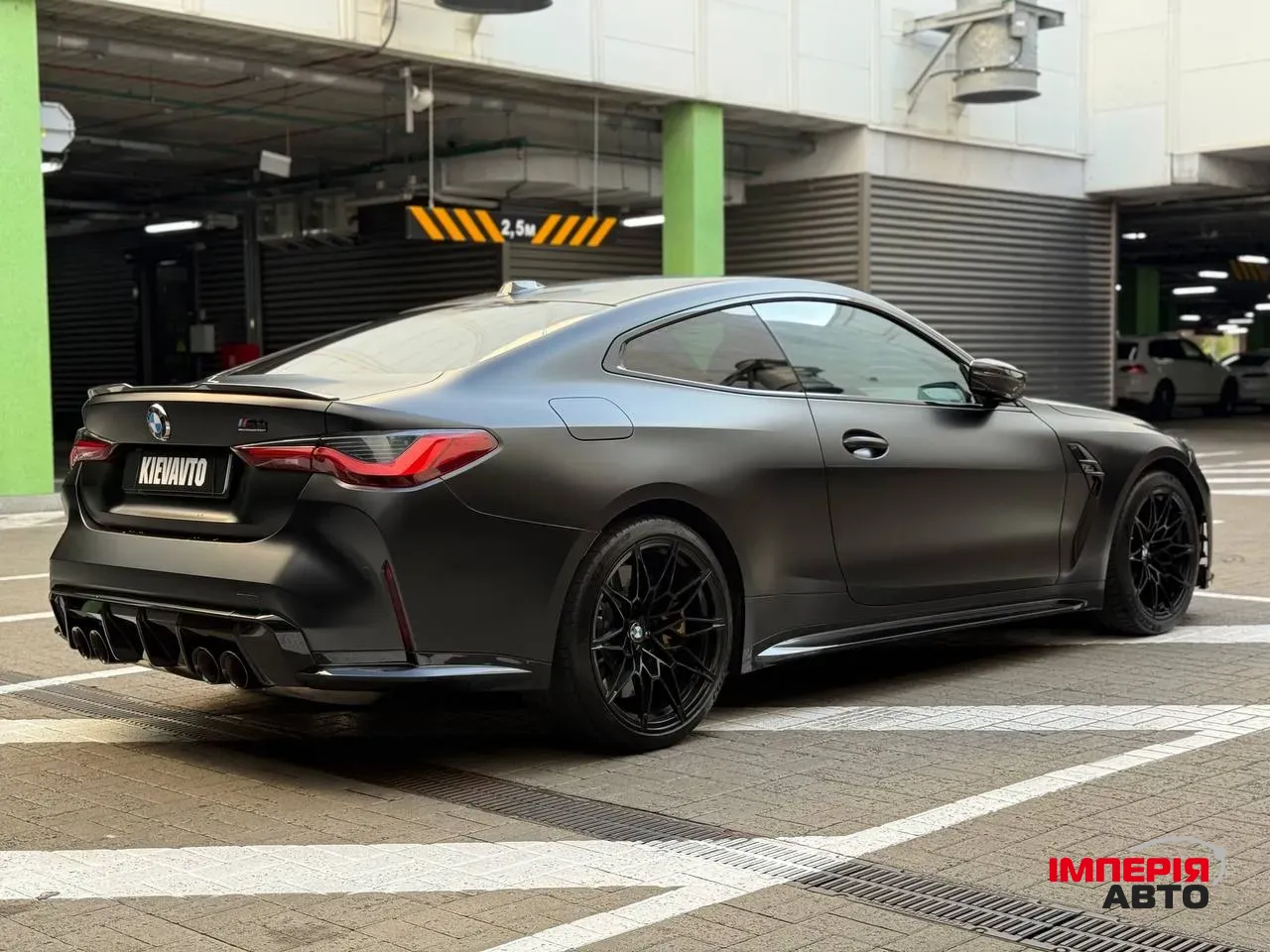 BMW M4 - фото 10