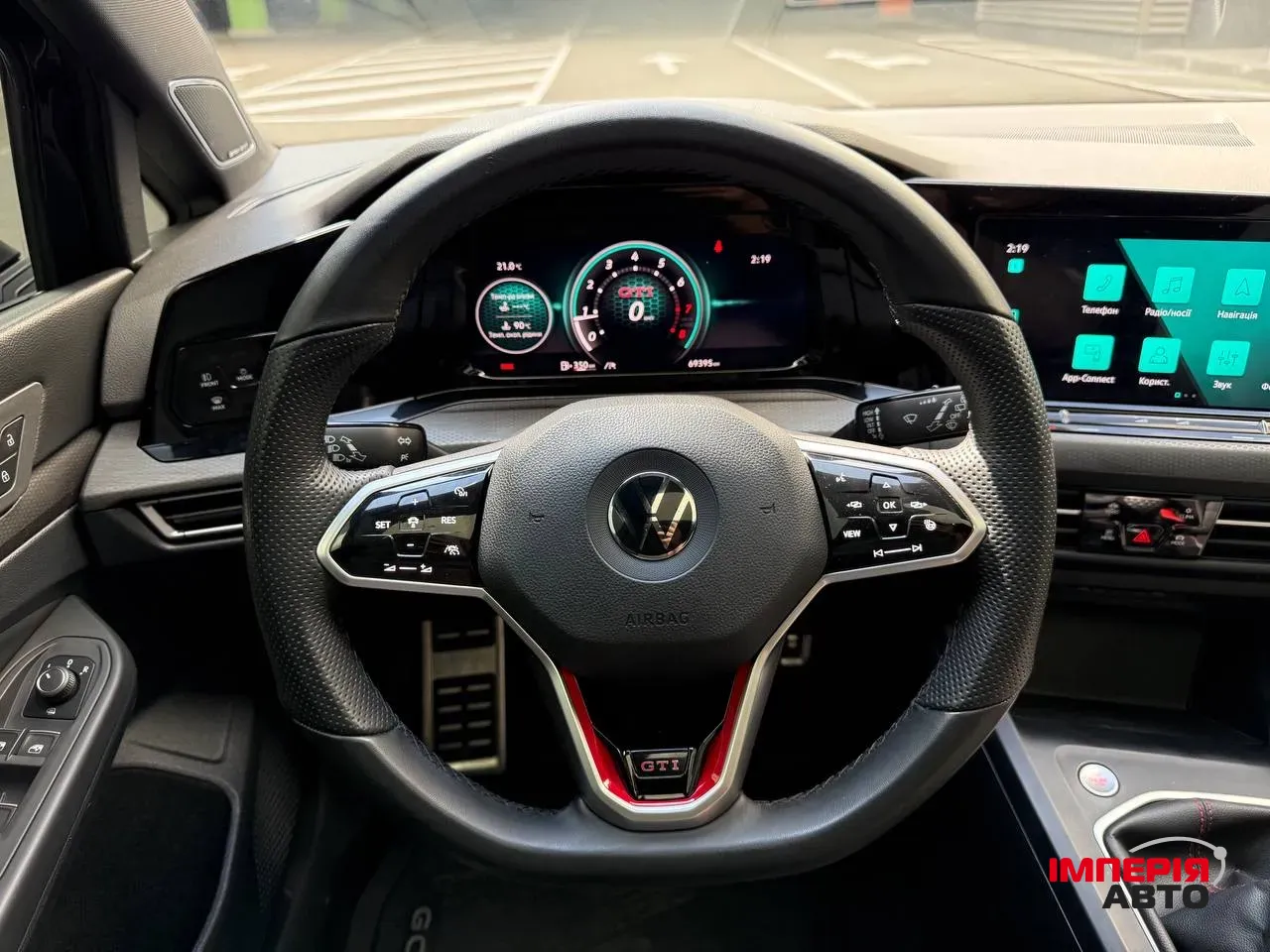 Volkswagen Golf GTI - фото 13