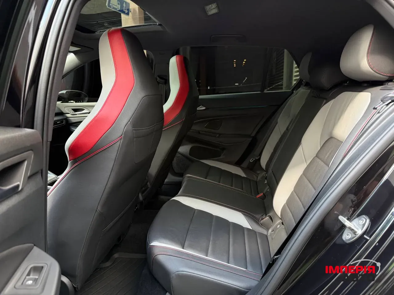 Volkswagen Golf GTI - фото 23