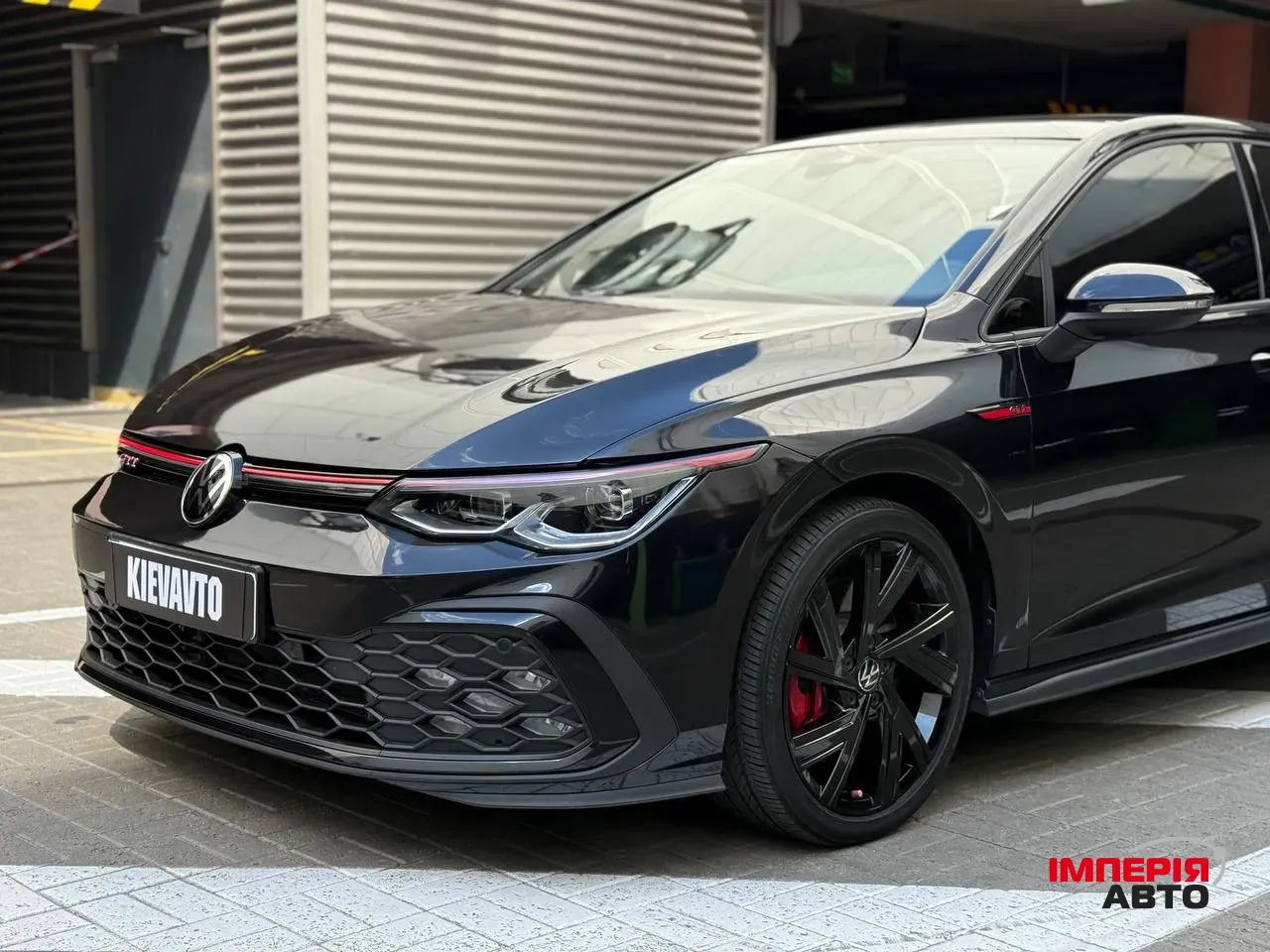 Volkswagen Golf GTI - фото 2