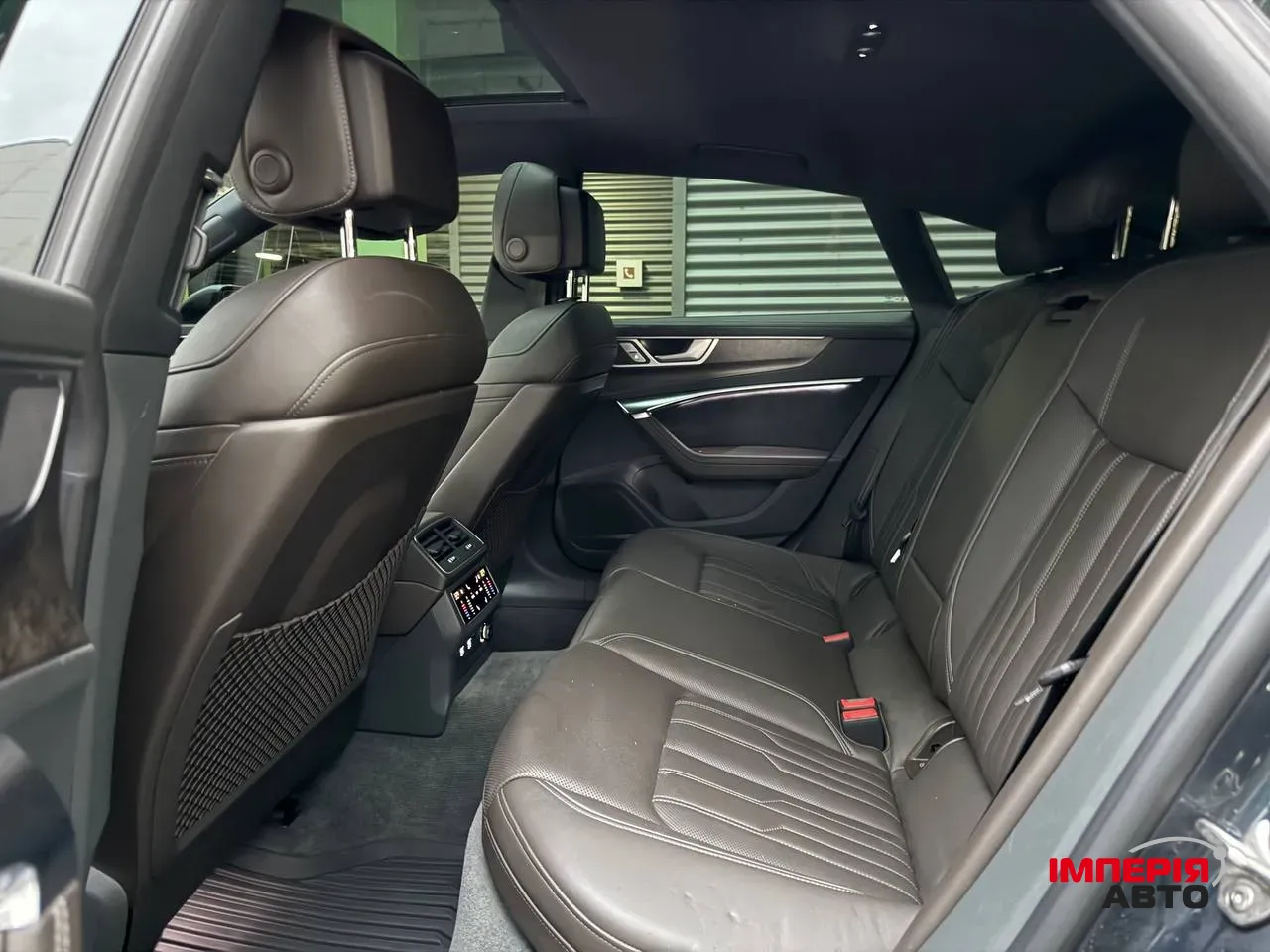 Audi A7 - фото 24