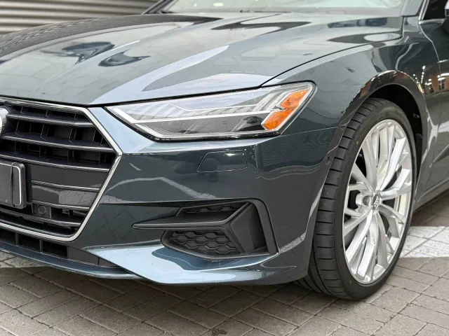 Audi A7 - фото 3