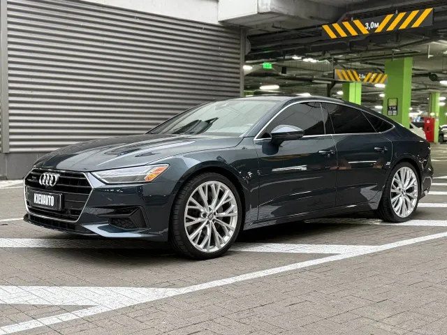 Audi A7 - фото 1