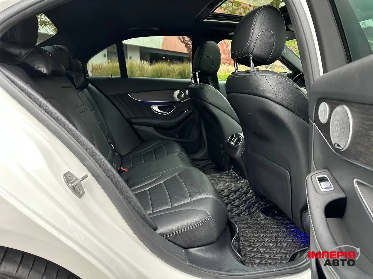 Mercedes-Benz C-Класс - фото 19