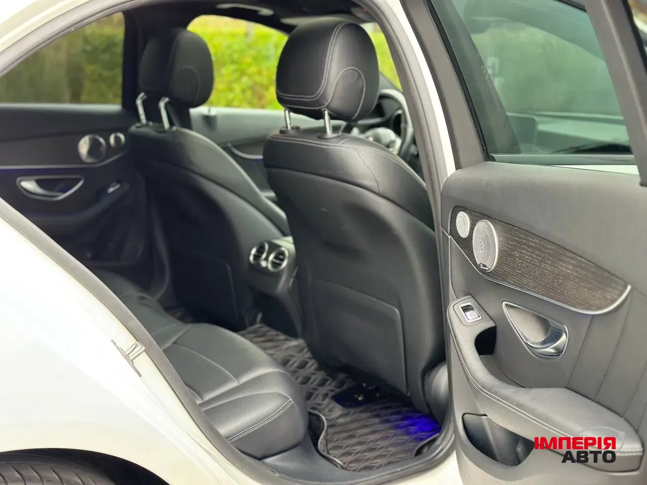 Mercedes-Benz C-Класс - фото 20