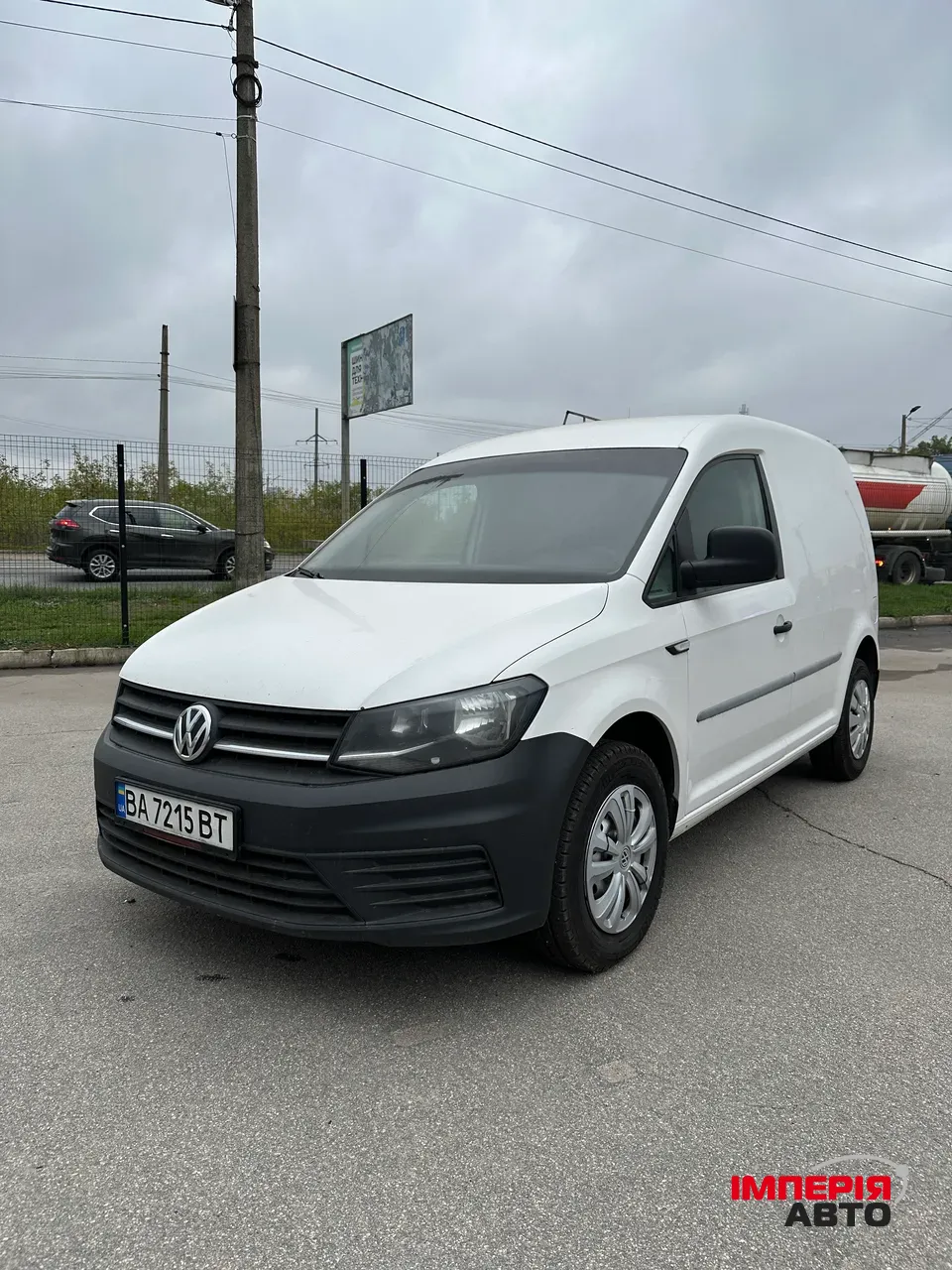 Volkswagen Caddy - фото 1