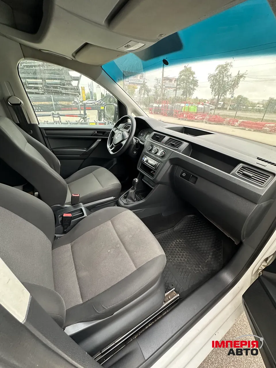 Volkswagen Caddy - фото 15