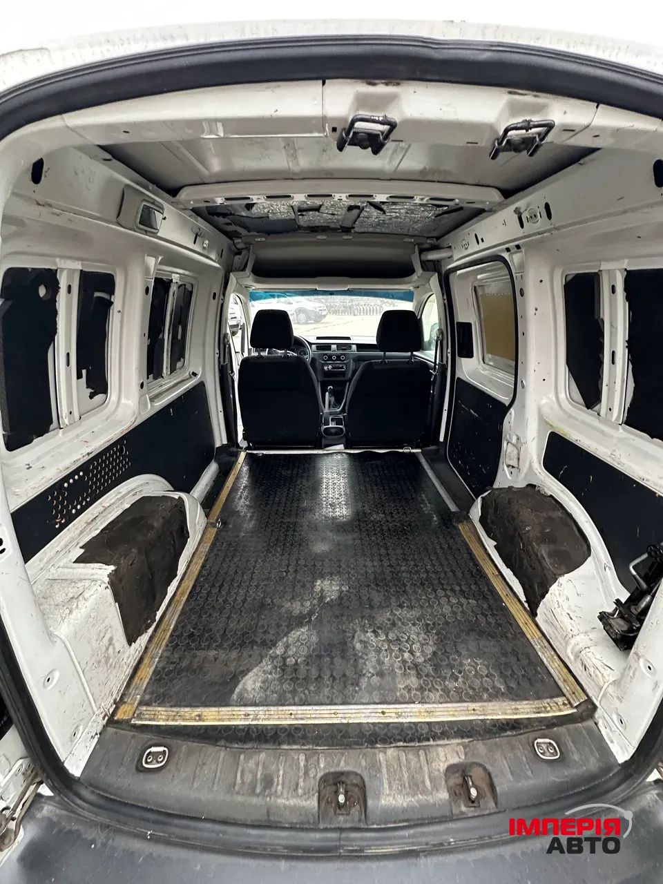 Volkswagen Caddy - фото 18