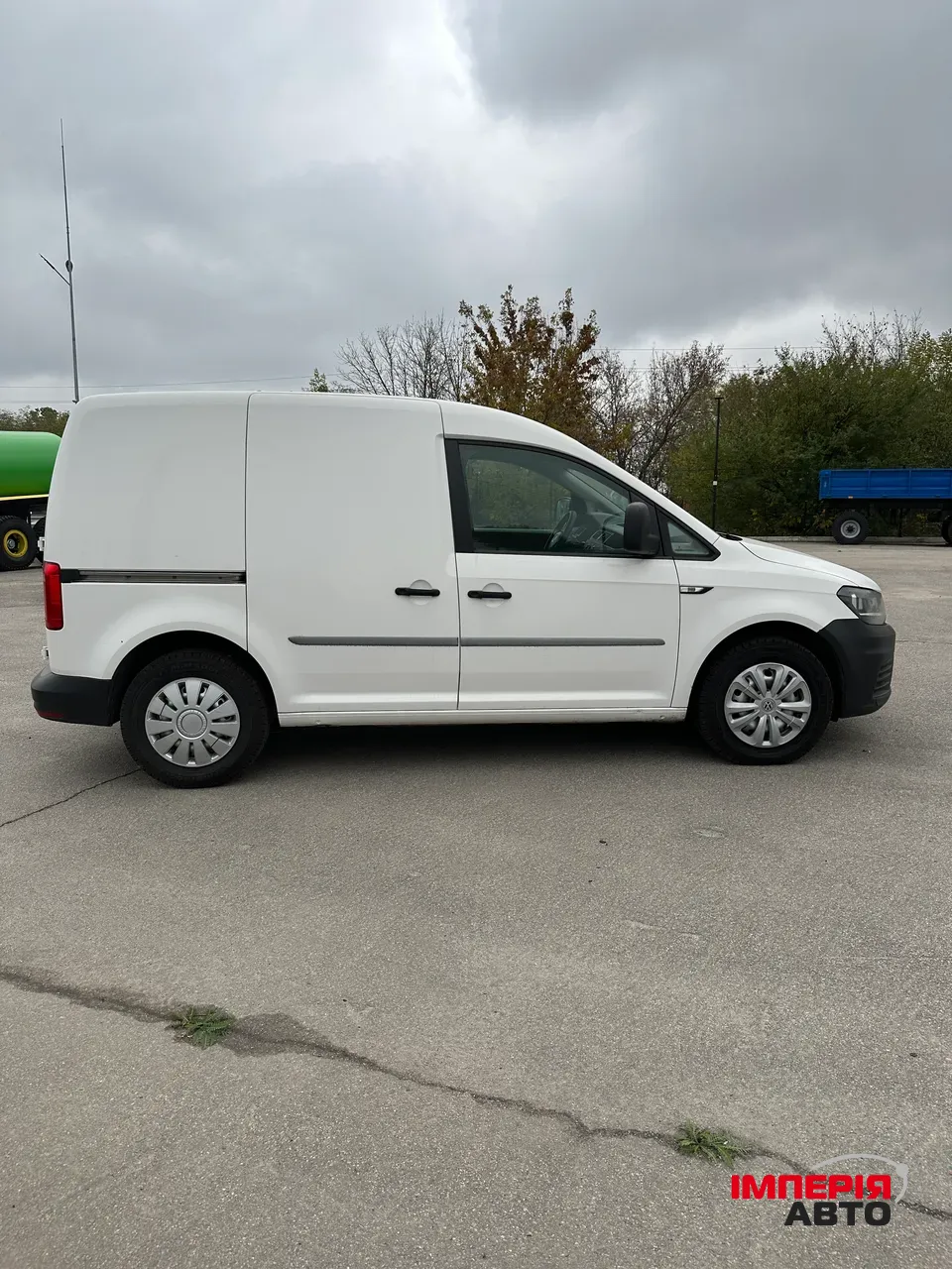 Volkswagen Caddy - фото 3
