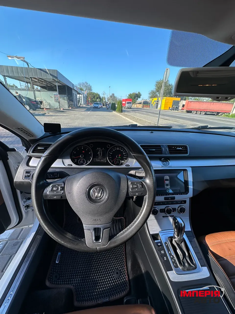 Volkswagen Passat CC - фото 4