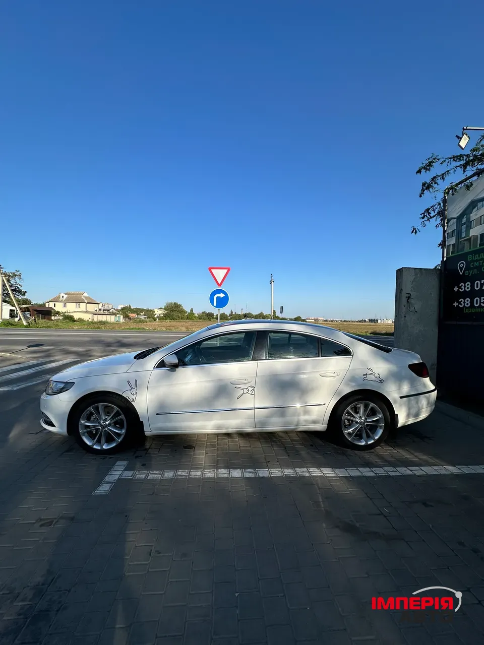 Volkswagen Passat CC - фото 14