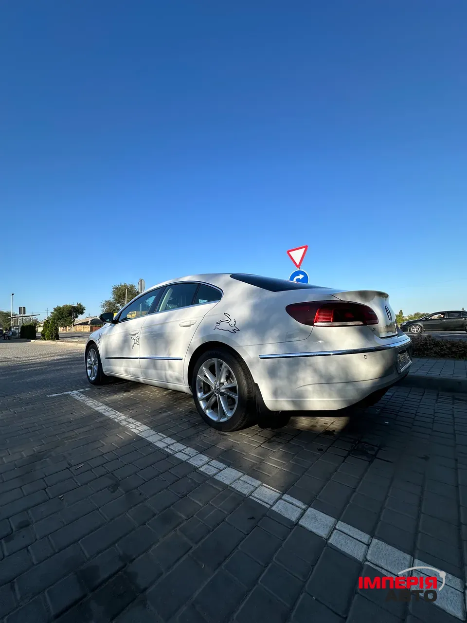 Volkswagen Passat CC - фото 16