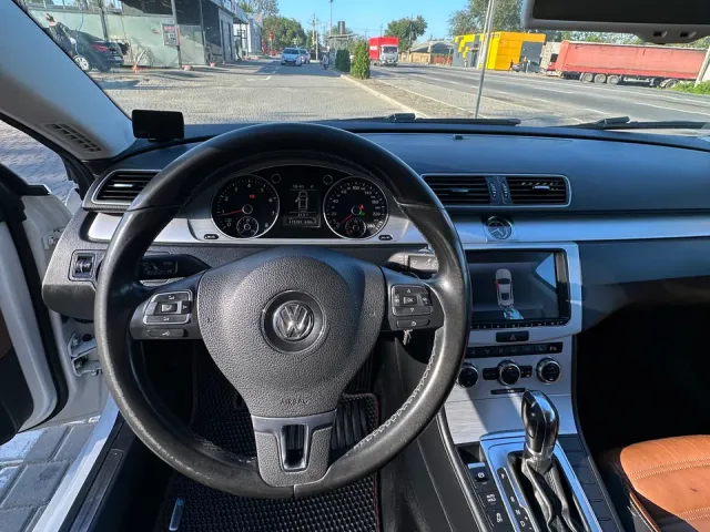 Volkswagen Passat CC - фото 4