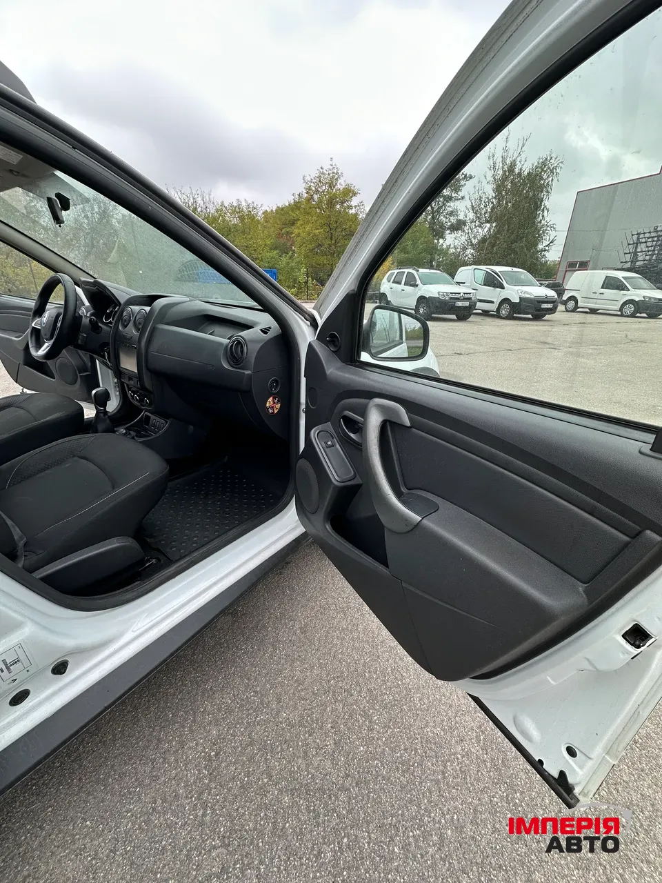 Renault Duster - фото 17