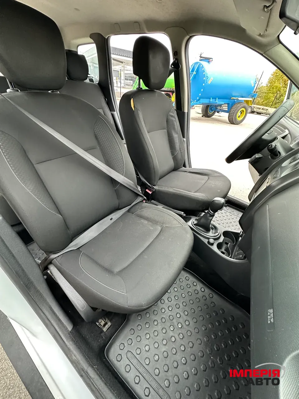 Renault Duster - фото 19