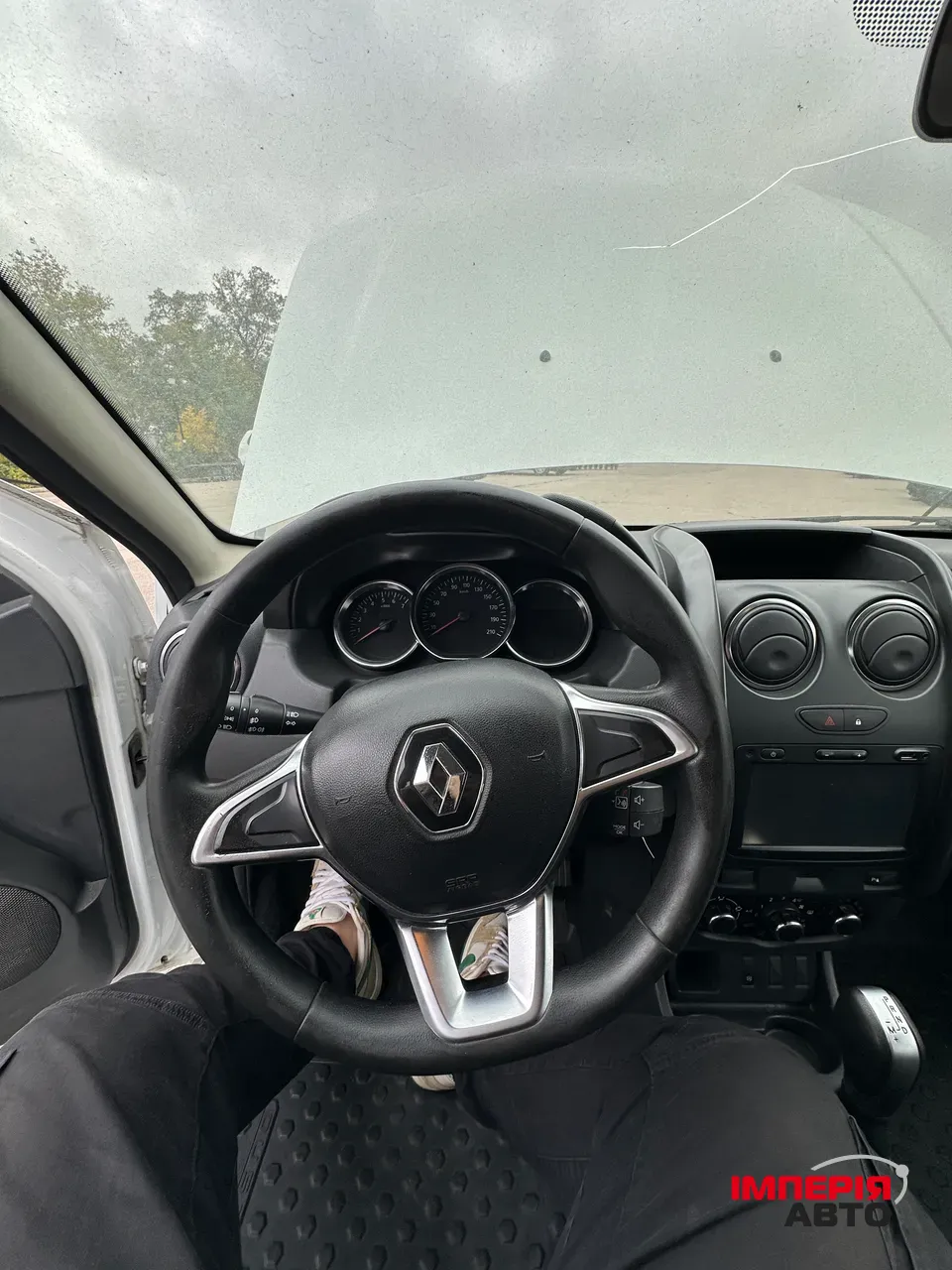 Renault Duster - фото 26