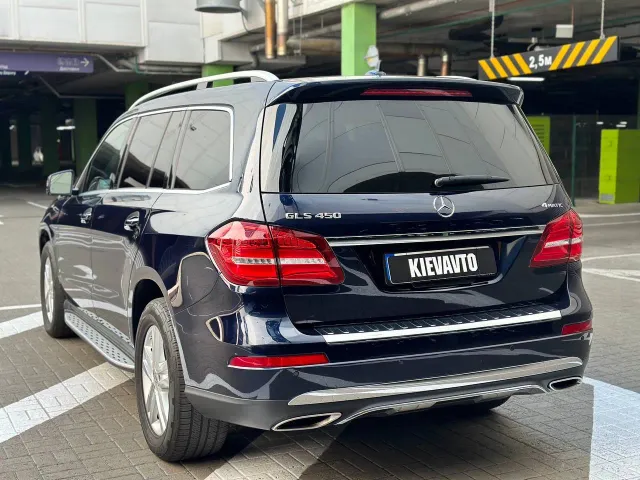 Mercedes-Benz GLS - фото 3