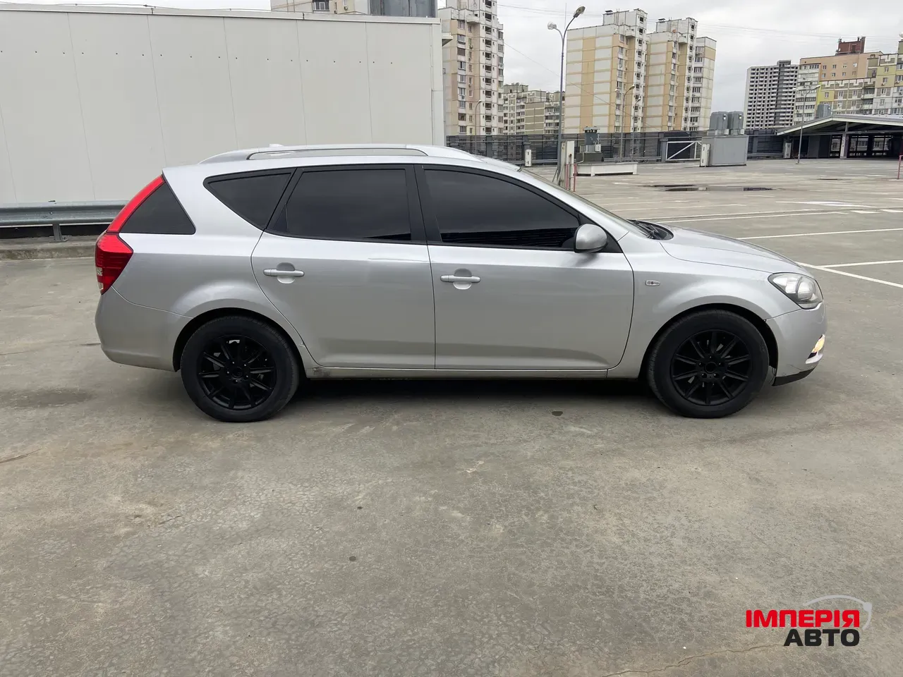 Kia Ceed - фото 9