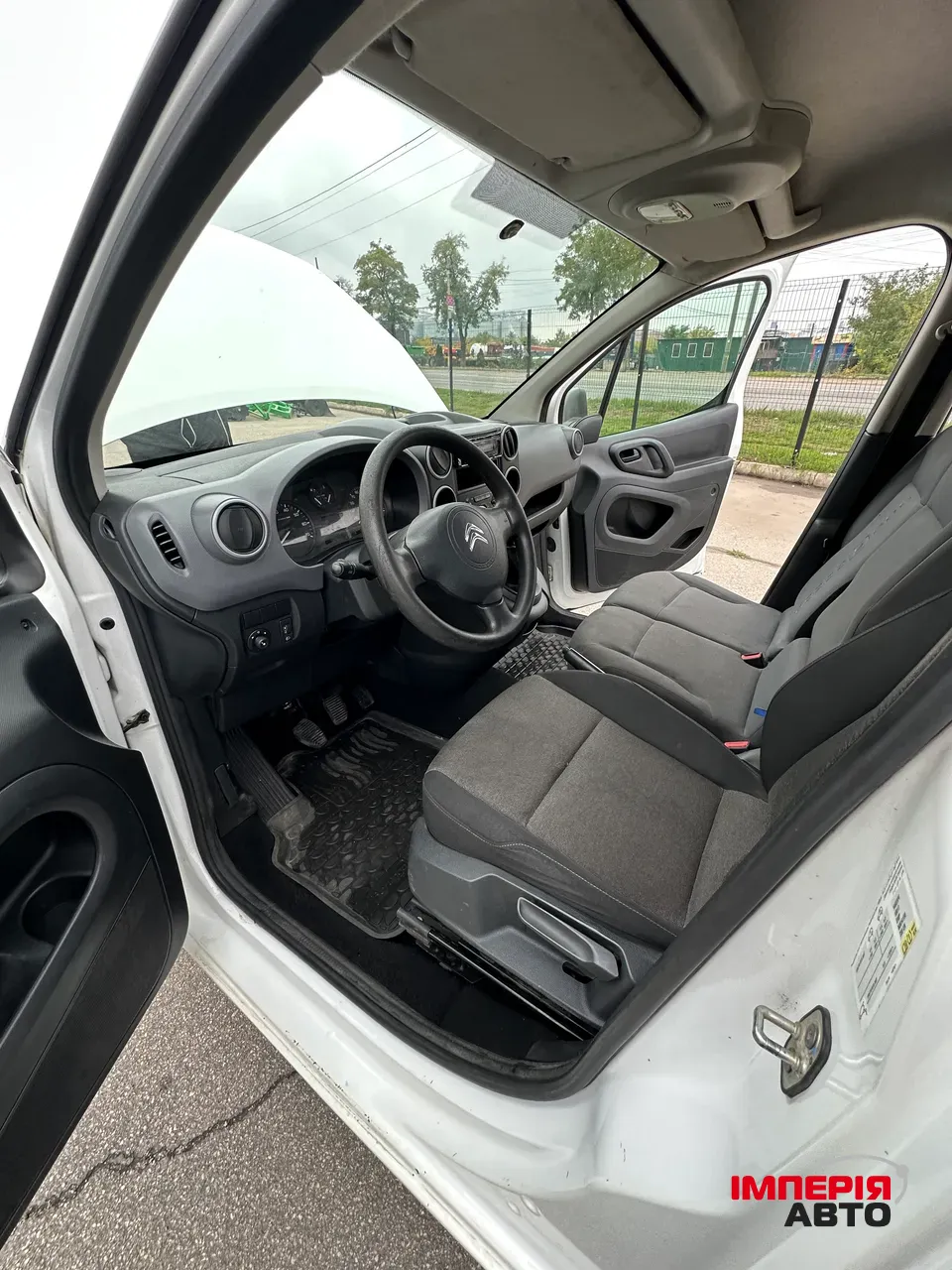 Citroen Berlingo - фото 12