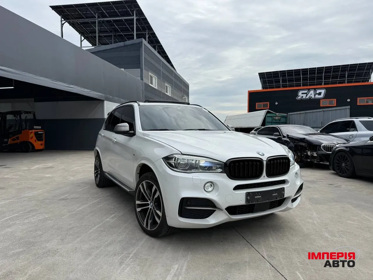 BMW X5 - фото 35