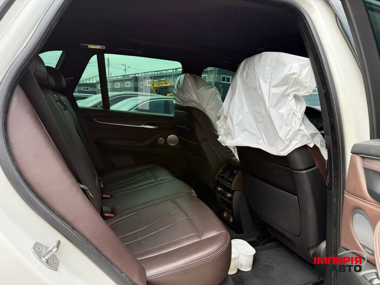 BMW X5 - фото 17