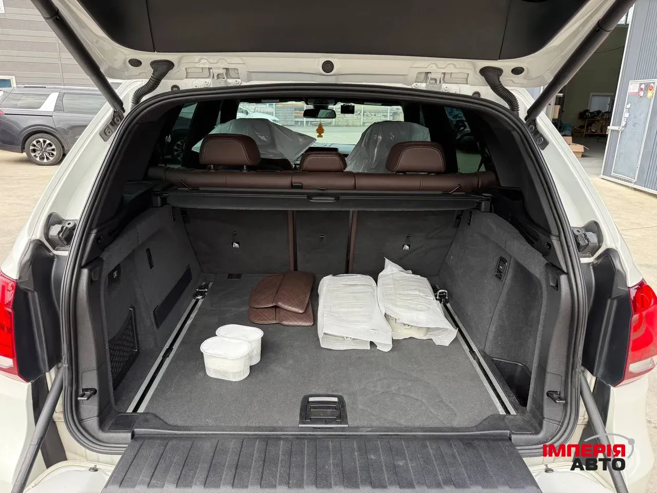 BMW X5 - фото 11