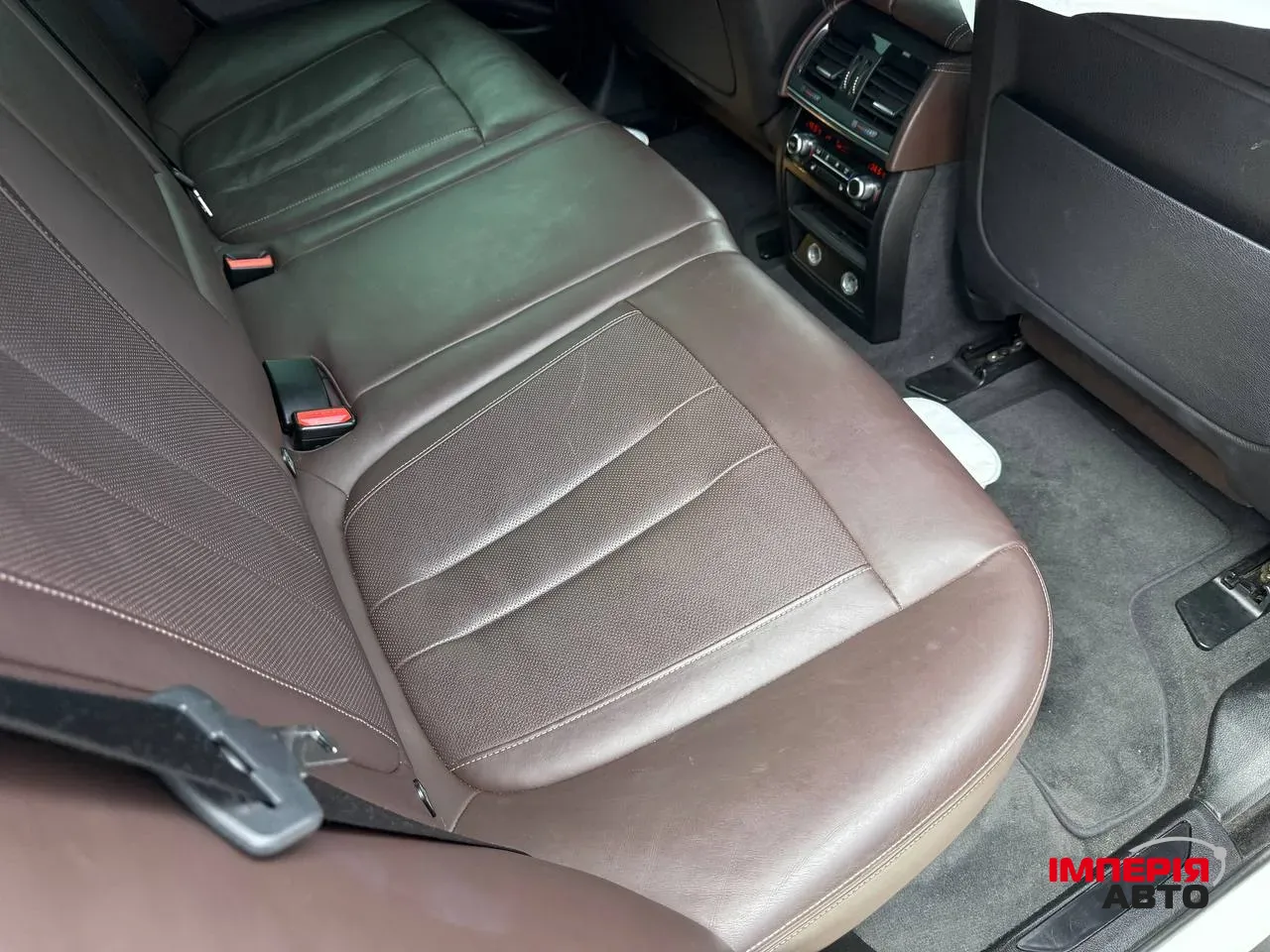 BMW X5 - фото 18