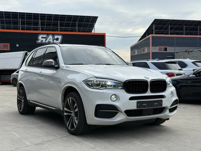 BMW X5 - фото 3