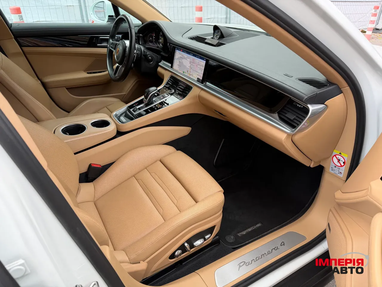 Porsche Panamera - фото 12