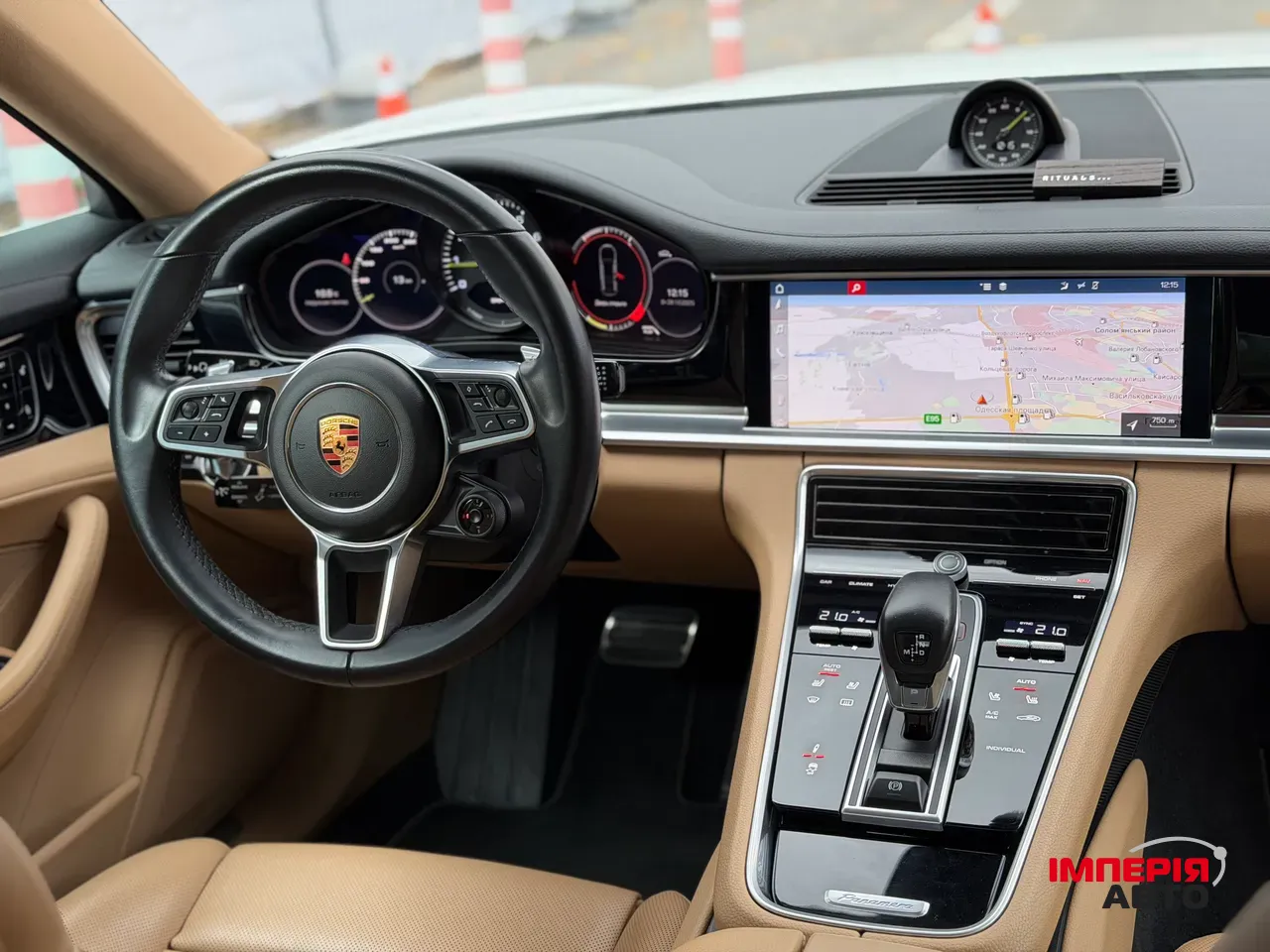 Porsche Panamera - фото 10